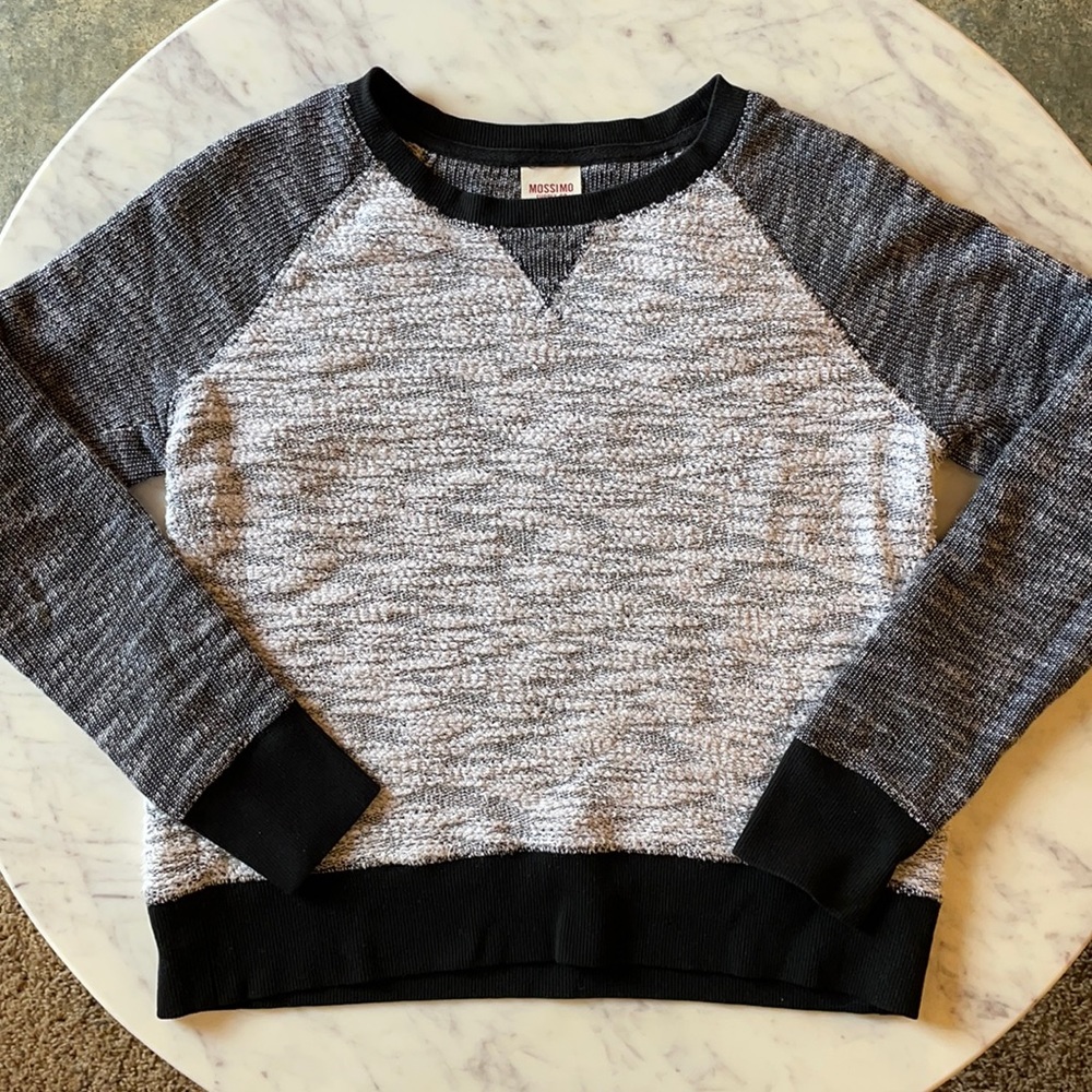 Mossimo Black & Gray Sweatshirt Size Medium